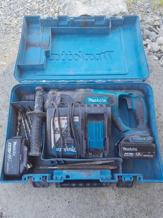 Młotowiertarka makita dhr 241