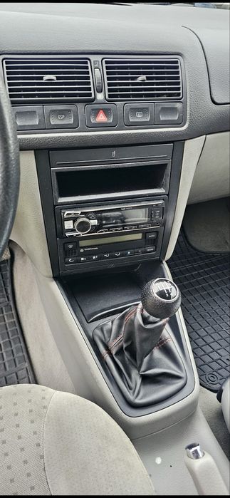 Golf IV 1.4 benzyna