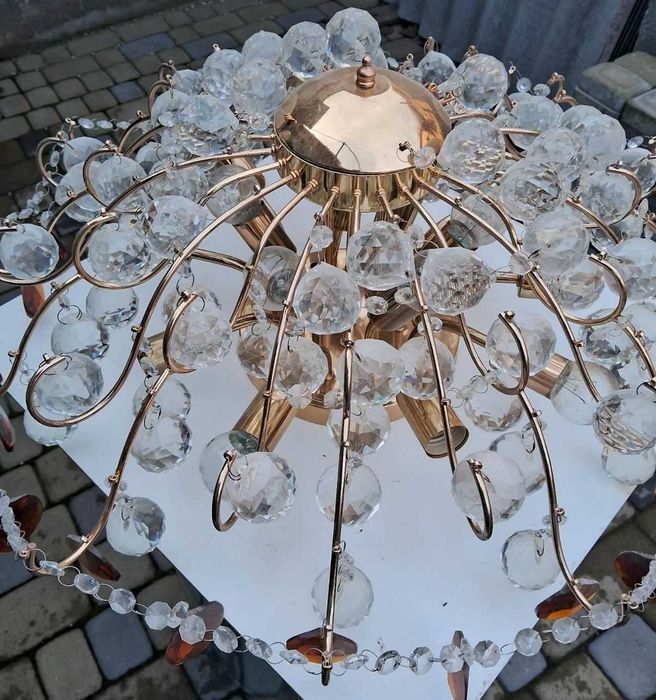 Продам кришталеві люстри