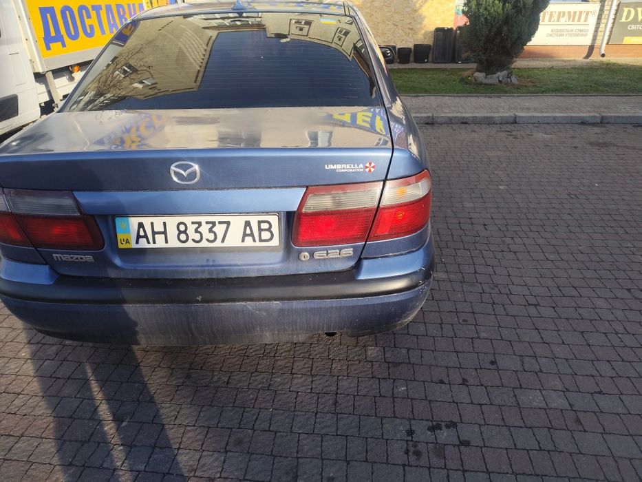 Mazda 626  gf ..