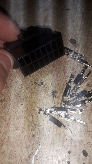 Złącza gniazda diagnostyczne OBD