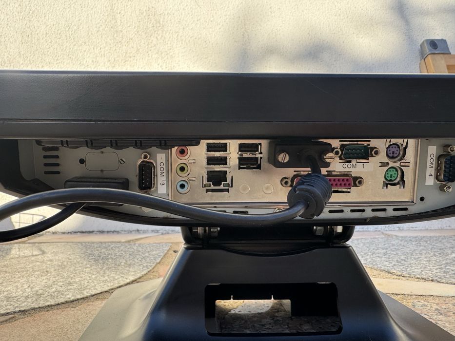 Pos com gaveta e registadora sem software