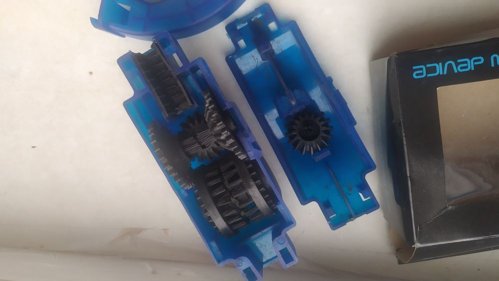 Велосипедная цепемойка (портативный очиститель цепи)