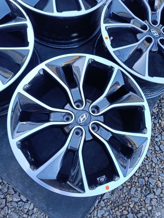 Диски 5*114.3 R19 Hyundai