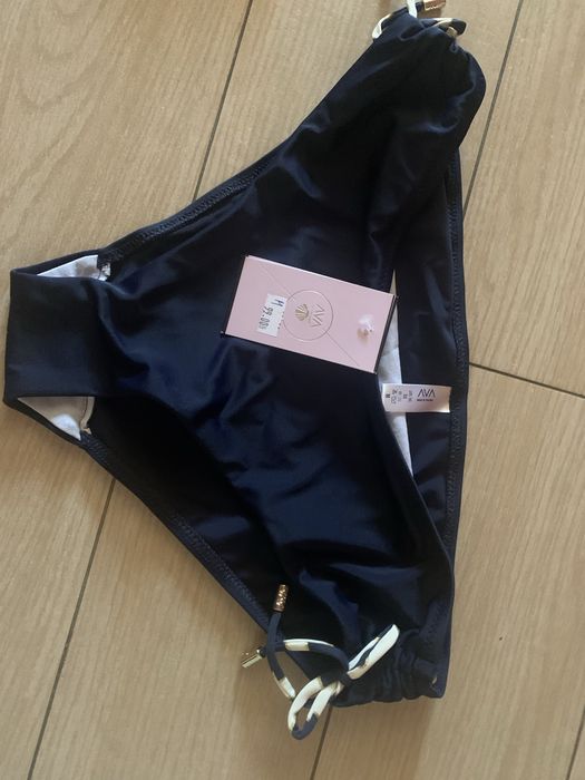 Stroj 2 czesci navy blue marki AVA