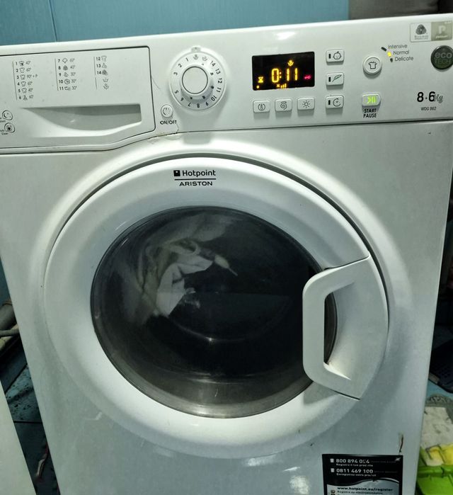 Продам стиральную машинку с сушкой