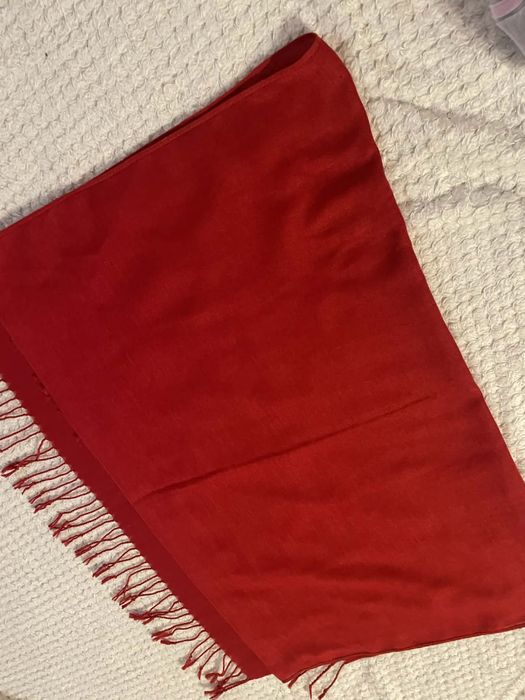 Piękny stylowy szal 45% jedwab