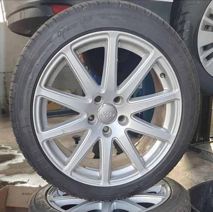 Vendo / Troco Jantes 18 e 17 com pneus