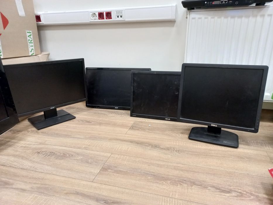 Продам монітори samsung, LG, Philips, acer