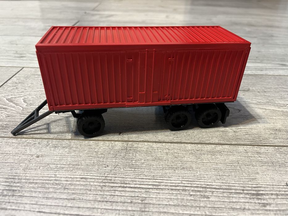 Model kontenera w skali 1:43