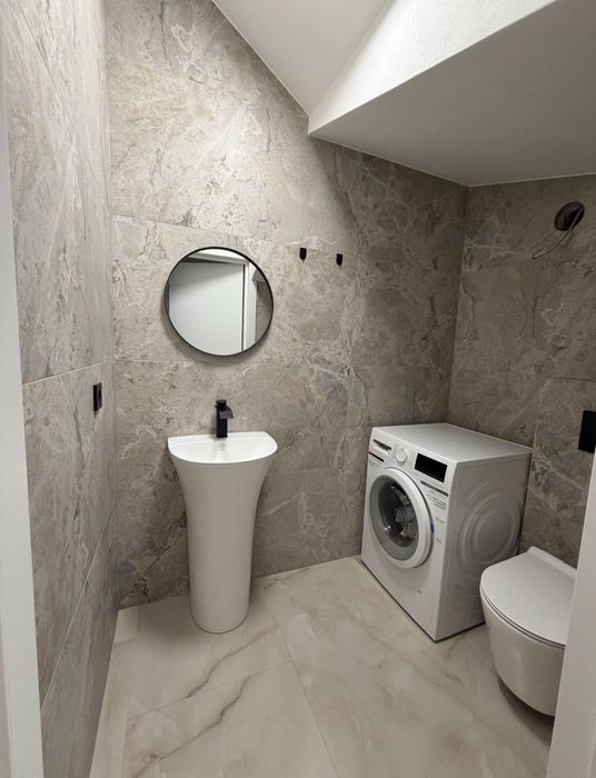 Продаж сучасного таунхауса в котеджному містечку New Village, Сторожни