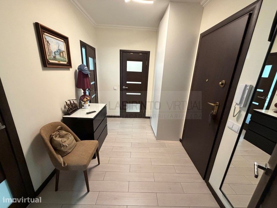 Apartamento T2 em Excelente Estado no Olival Basto, Odivelas - A su...