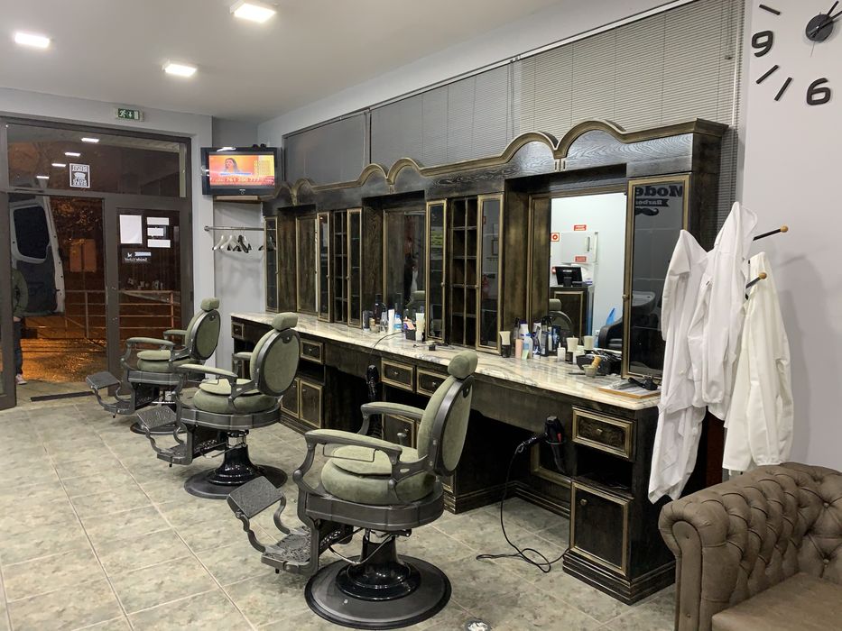 Mobiliario bancadas barbeiro