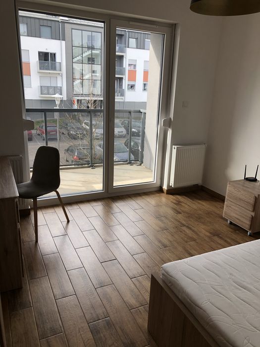 Pokoj jednoosobowy z balkonem ul. Wojaczka