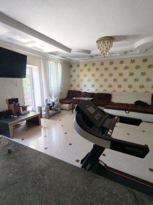 Продам дом 5комнат, жилая площадь 199м