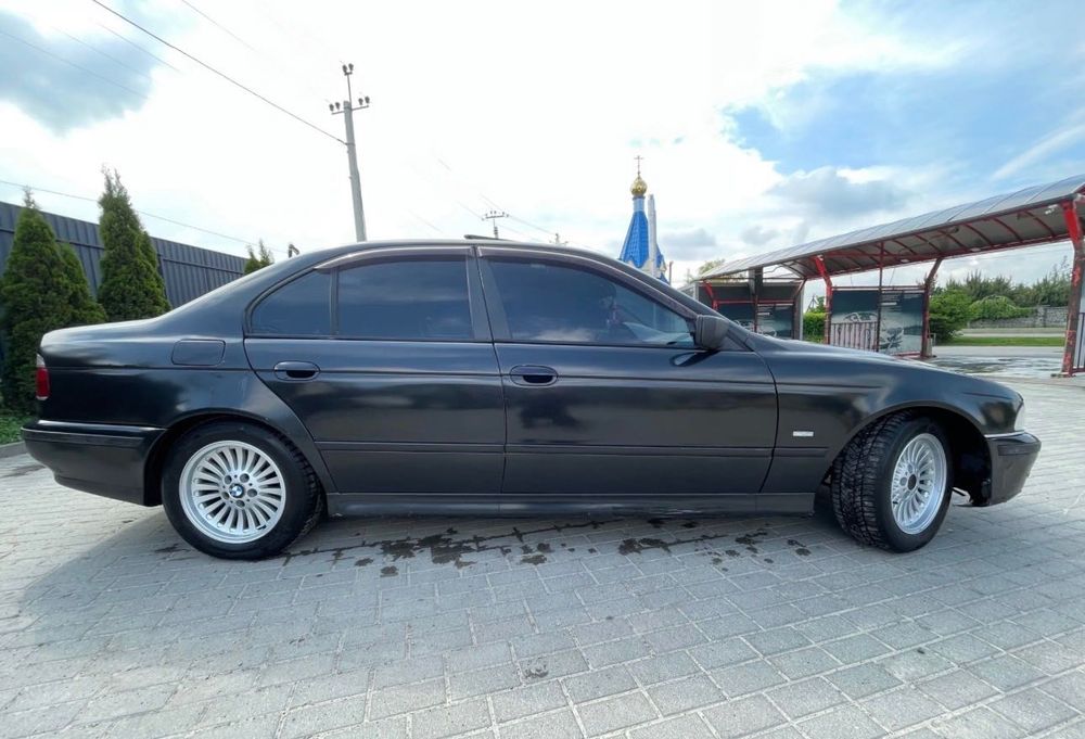 Продам легендарну «п'ятірку» BMW