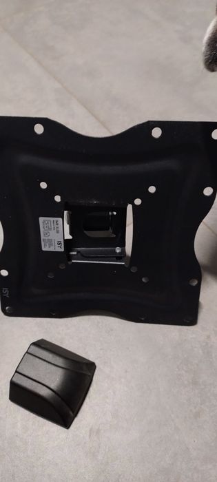 Uchwyt do telewizora