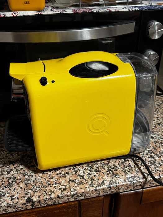 Máquina Café Delta Qosmo