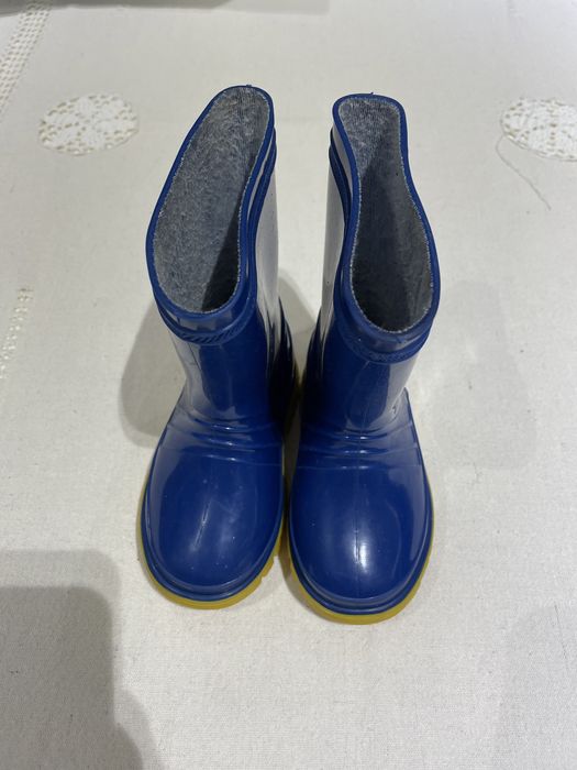 Galochas para menino como NOVAS número 21