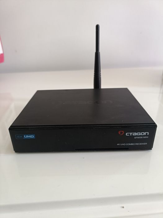 Box Octagon Sf8008 4k mini combo (enigma 2)