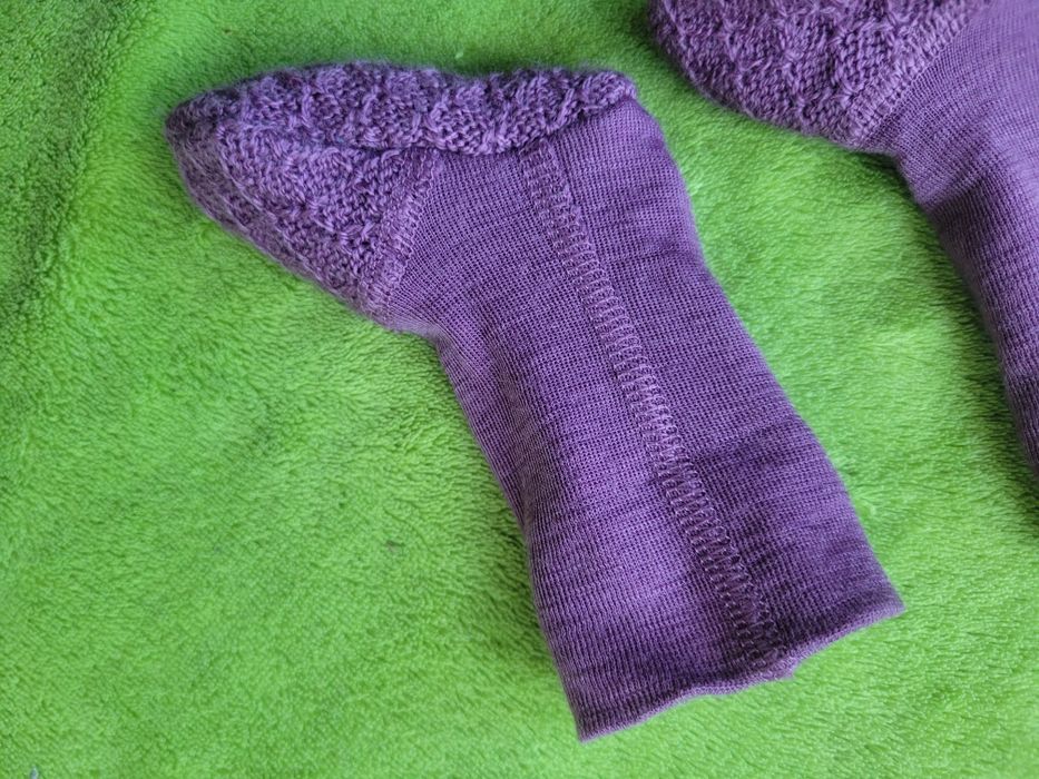 Joha r 60 merino wełna 100proc merino wełna skarpetki niechodki papcie