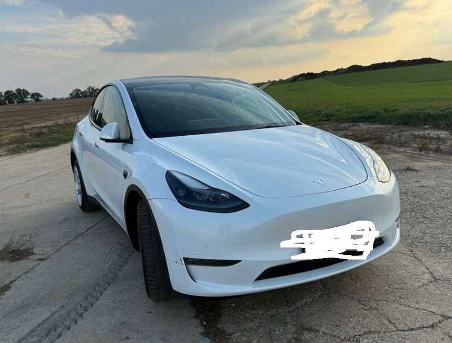 ALUGUER TESLA Y PARA TVDE – UBER E BOLT (COMFORT, GREEN, BLACK)