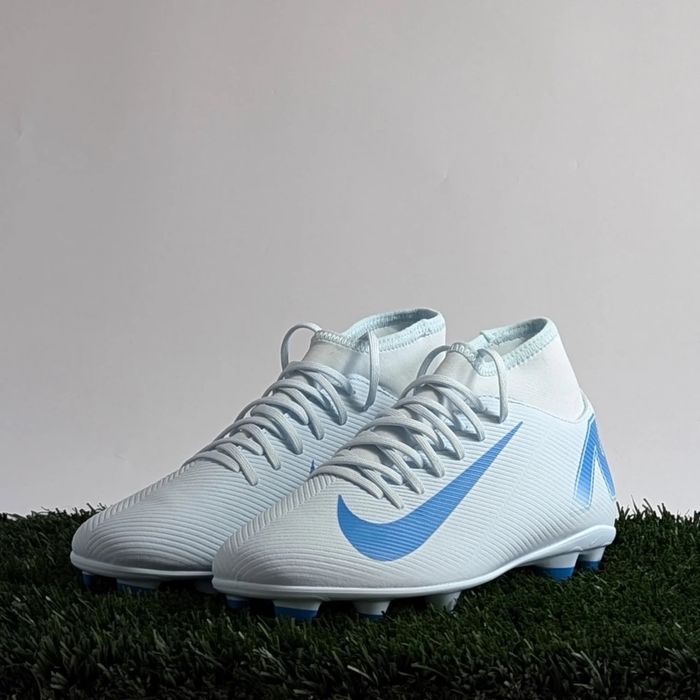 Футбольні бутси Nike Mercurial Superfly 10 Club Розмір: 43 (27.5 см)