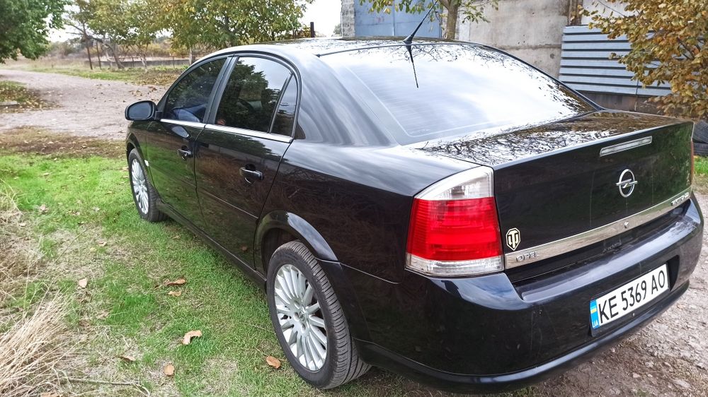 Opel Vectra 2007 • надійне авто з автоматом • торг!