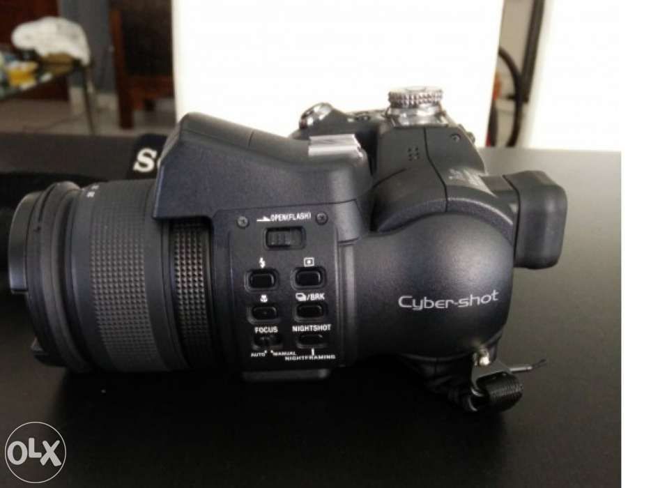Sony Cyber-Shot DSC-F828 Nova