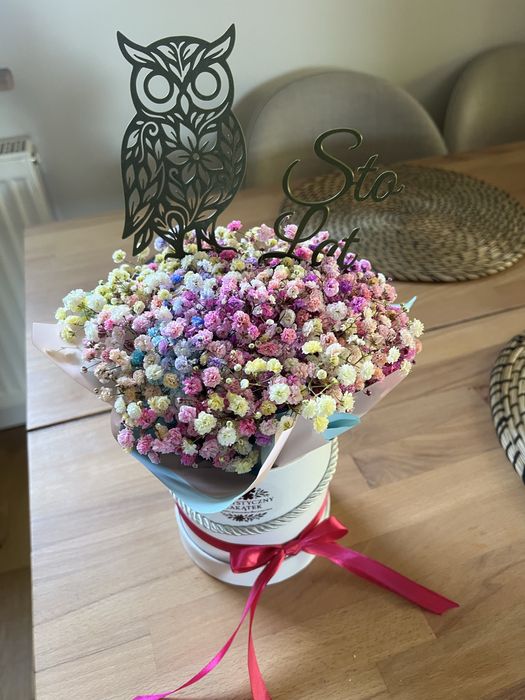 Flower box z gipsowkami