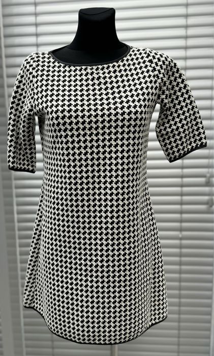 La Fuzia sukienka M nowa bez metki