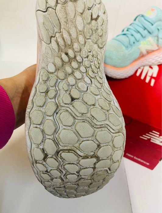 Damskie buty do biegania New Balance rozmiar 40 turkus