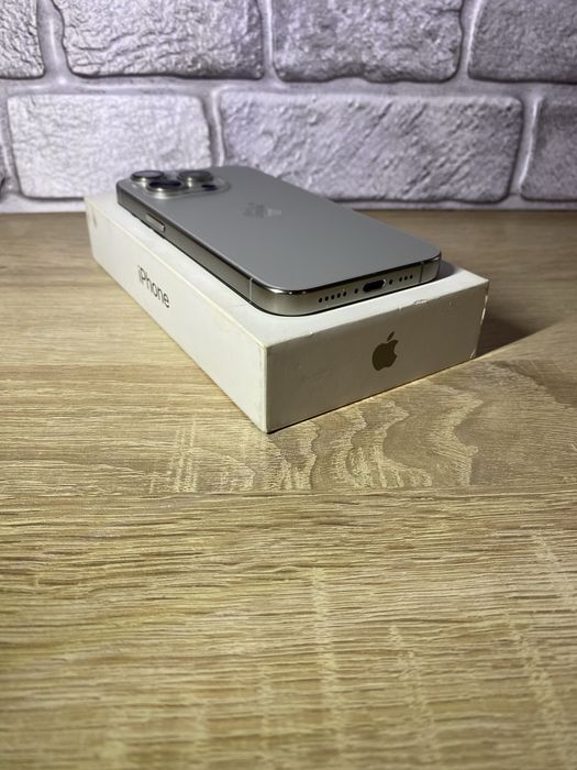 iPhone 15 pro 128gb