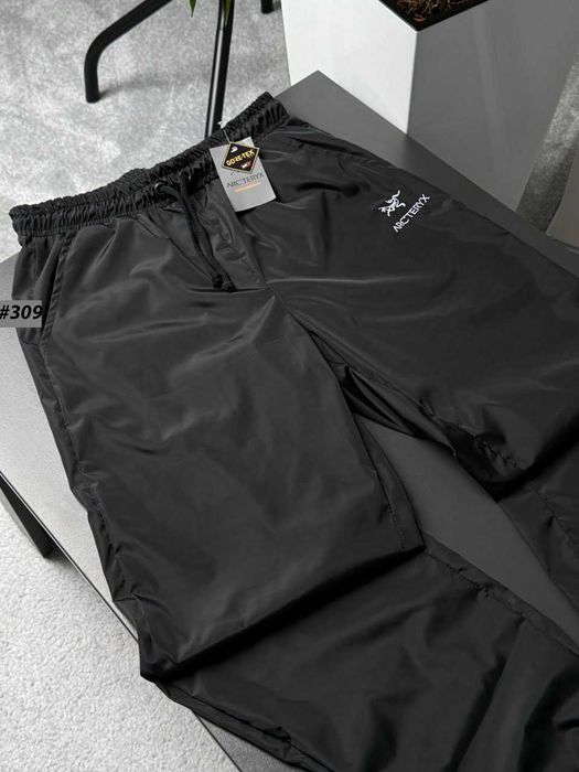 Черные штаны Arcteryx Mini Logo — Спортивні Штани Артерикс — GORETEX