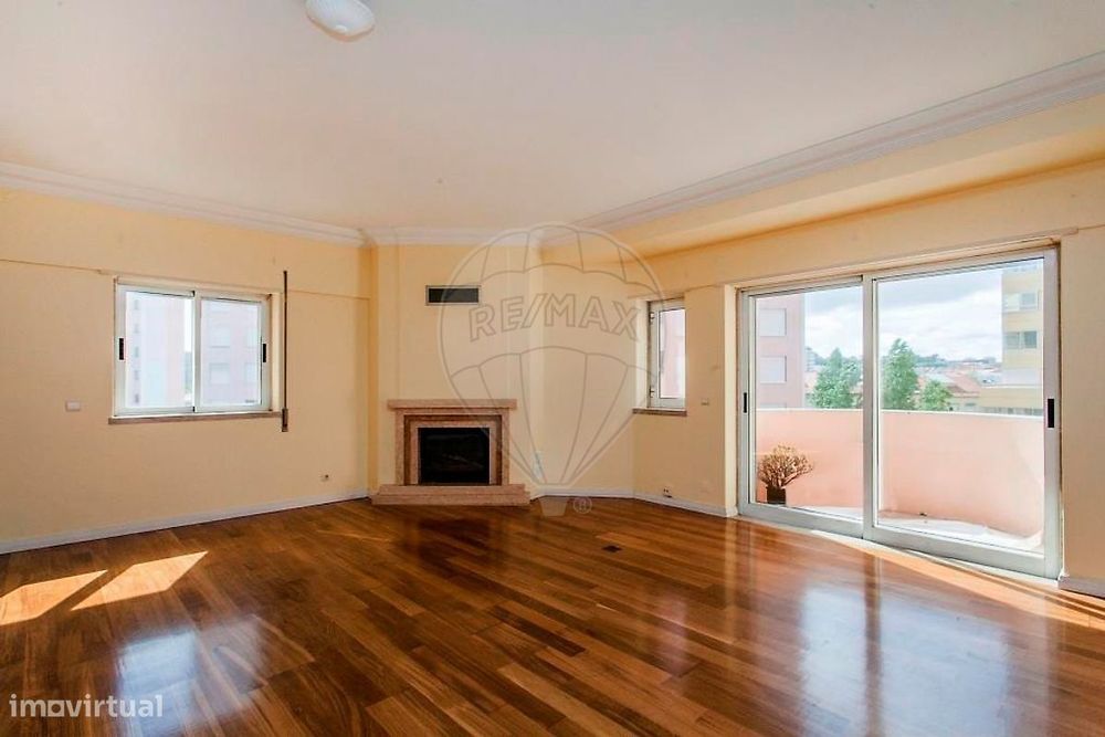 Apartamento T3 para arrendamento