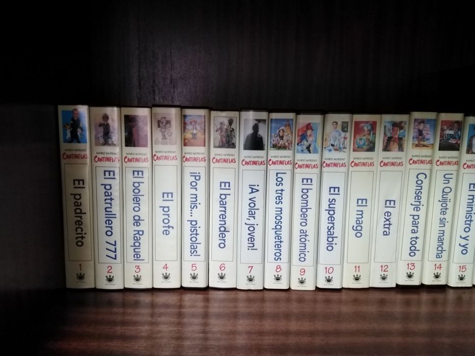 26 Cassetes de Vídeo VHS do Cantiflas