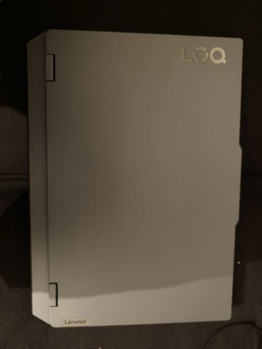 Laptop lenovo loq