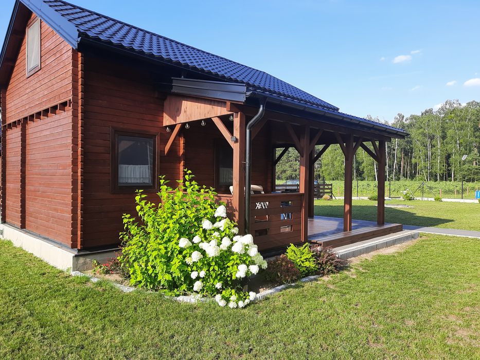 Domek drewniany z wiatą; Sauna; JACUZZI