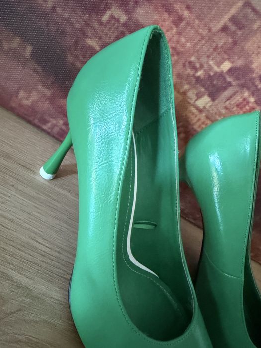 Szpilki Zara zielone eleganckie | nowe | efektowne