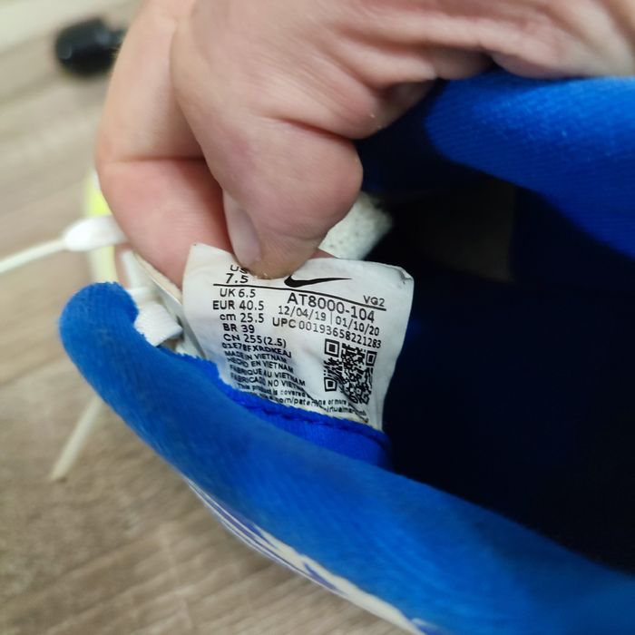 Чоловічі футзалки, сороконожки, бампи Nike size 40/25.5