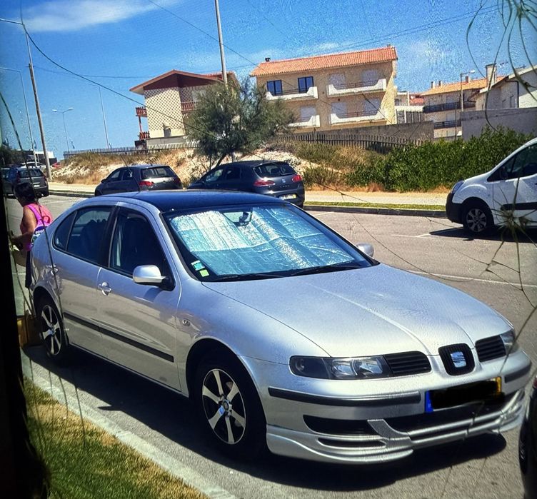 Seat leon em bom estado  manutencao tudo em dia