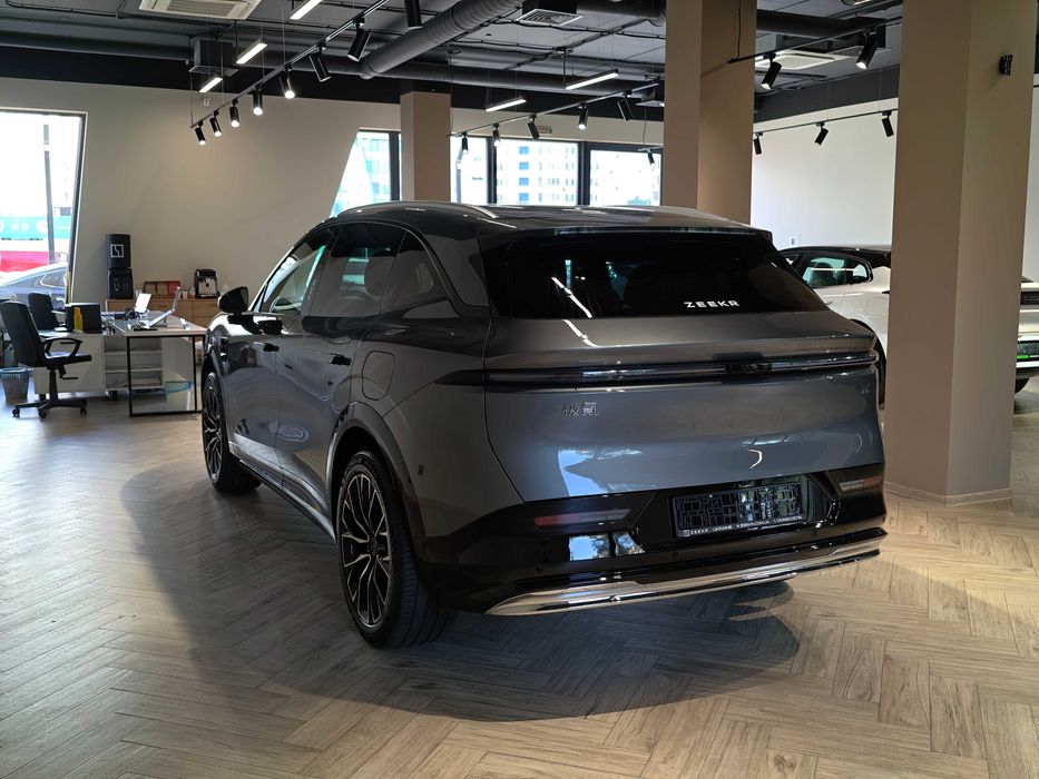 Електромобіль Zeekr 7X 2025 на гарантії