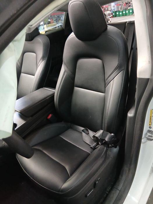 Conjunto de bancos TESLA Model Y (5YJY)