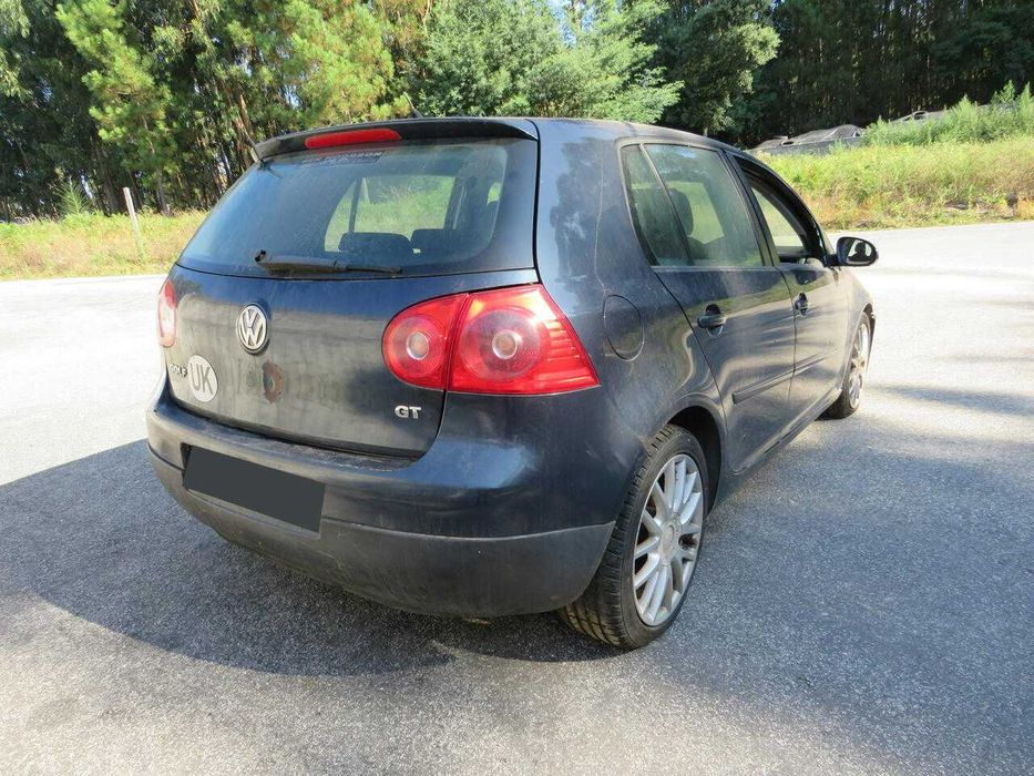 Volkswagen Golf V 2.0TDI de 2007 - Peças Usadas