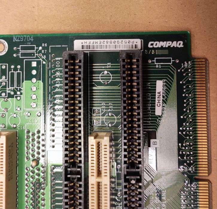 Karta rozszerzeń adapter Riser Compaq PCI, ISA