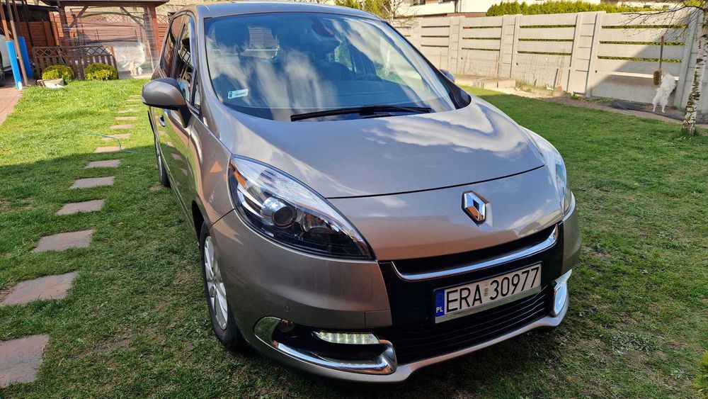 Renault Scenic III 2012 r. 1.4 benzyna
