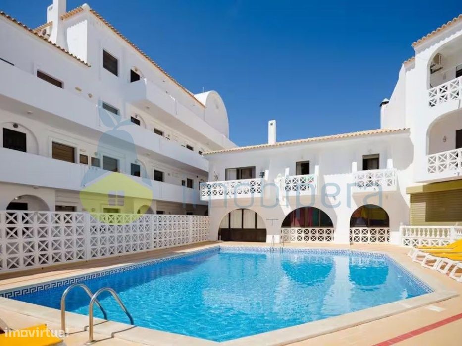 Apartamento T0+1 quarto renovado em Albufeira , Oura