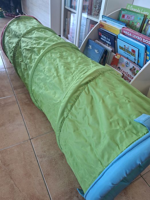 Tenda e Túnel Ikea bom estado