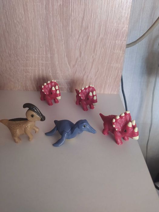 Фігурки Kinder natoons 2026 dinosaurs