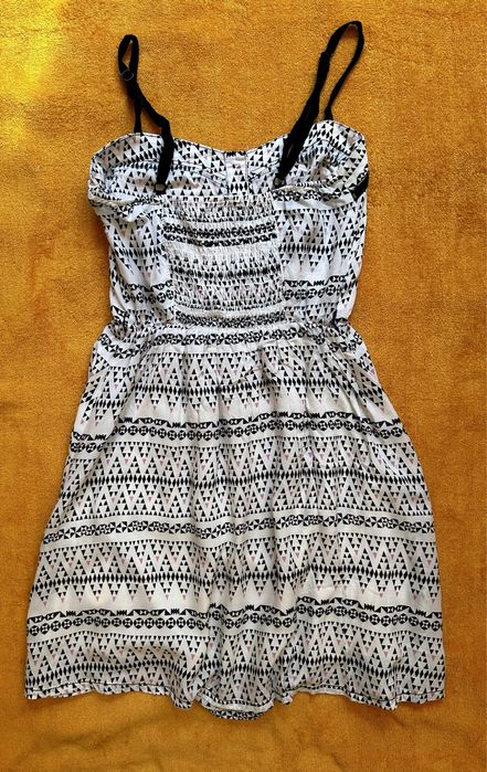 Vestido curto da Bershka. Como novo.